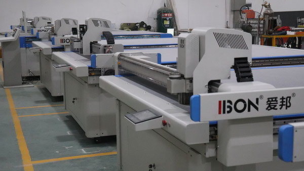 全自動(dòng)切割機(jī)